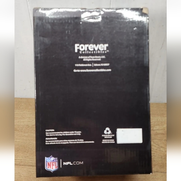 Pittsburgh Steelers Team Gnome Figurine 8" Forever Collectables Figure NFL NIB - Picture 6 of 8